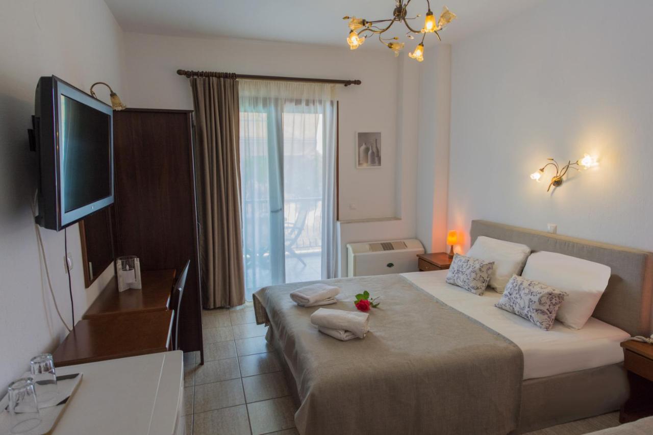Hotel Bara Neos Marmaras Extérieur photo