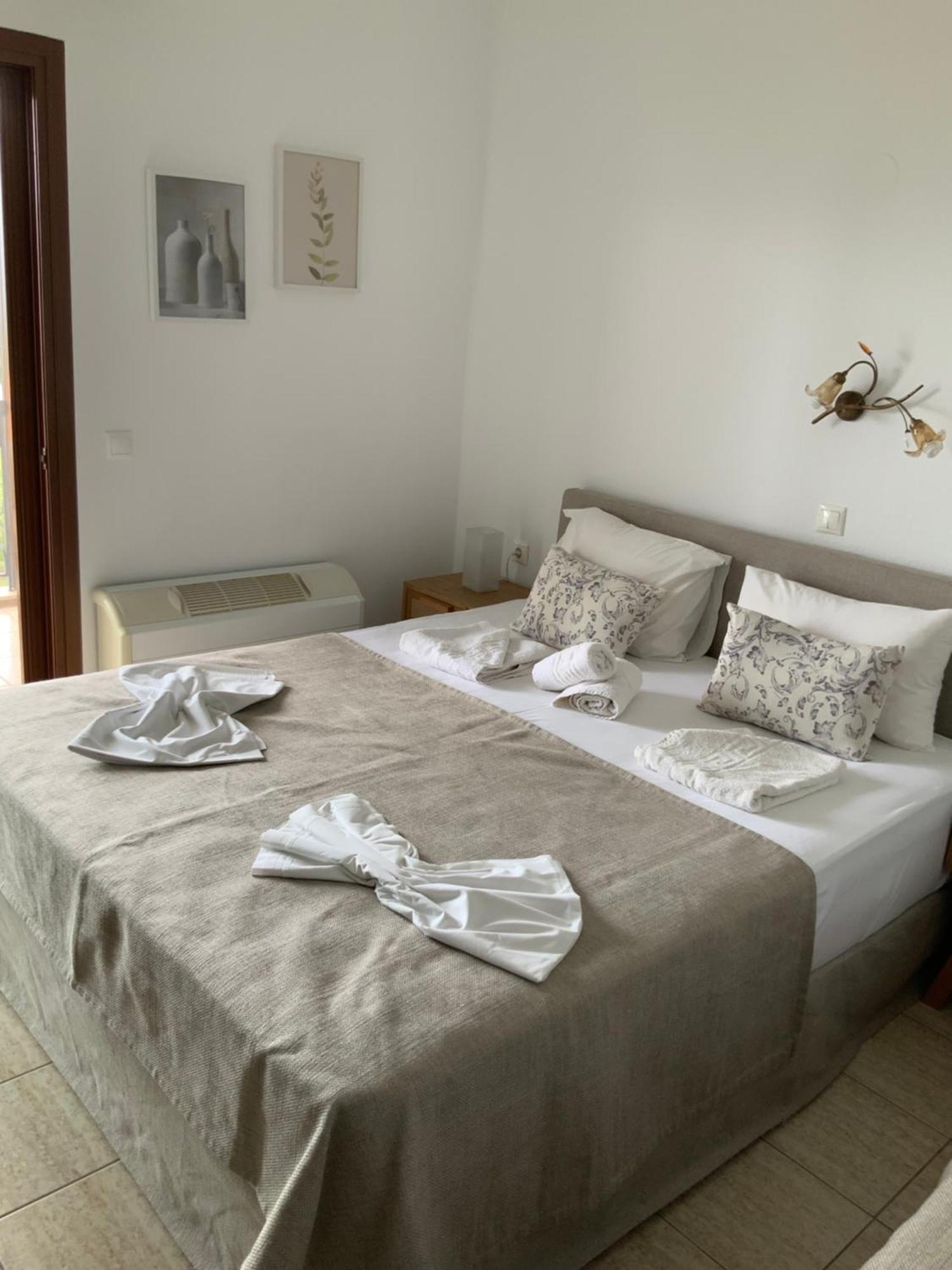 Hotel Bara Neos Marmaras Extérieur photo